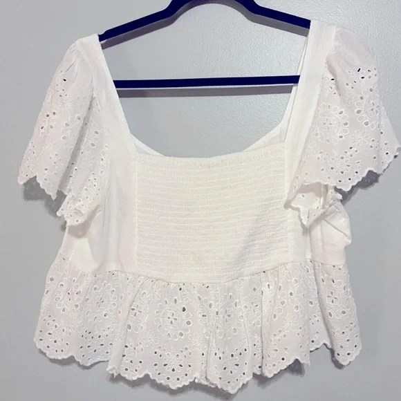 American Eagle flutter sleeve cropped blouse - Picture 4 of 5